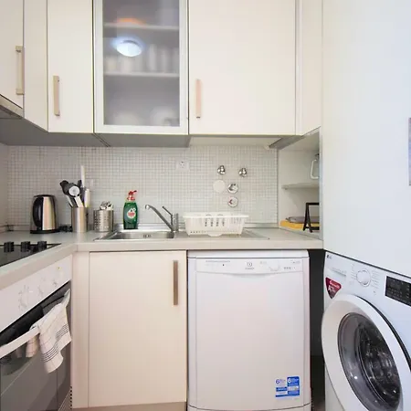 Apartamento Brand New With A/c *